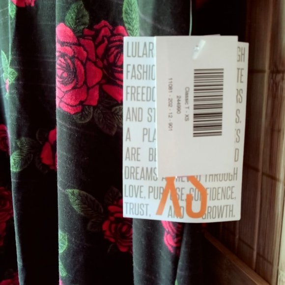 NWT LulaRoe Tunic - Picture 3 of 4